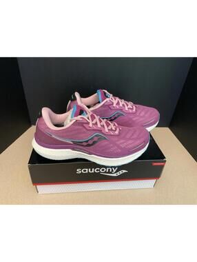 New! Womens Saucony Triumph 19 Razzle/Blaze Athletic Running Shoes. Size 10.